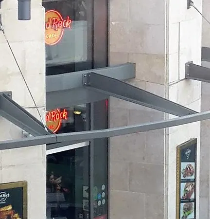 Elisa's 3* Budapest